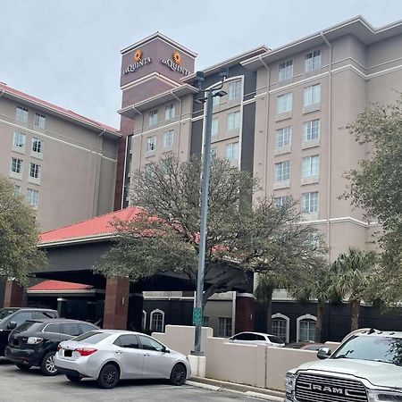 Hotel La Quinta By Wyndham San Antonio Airport Esterno foto