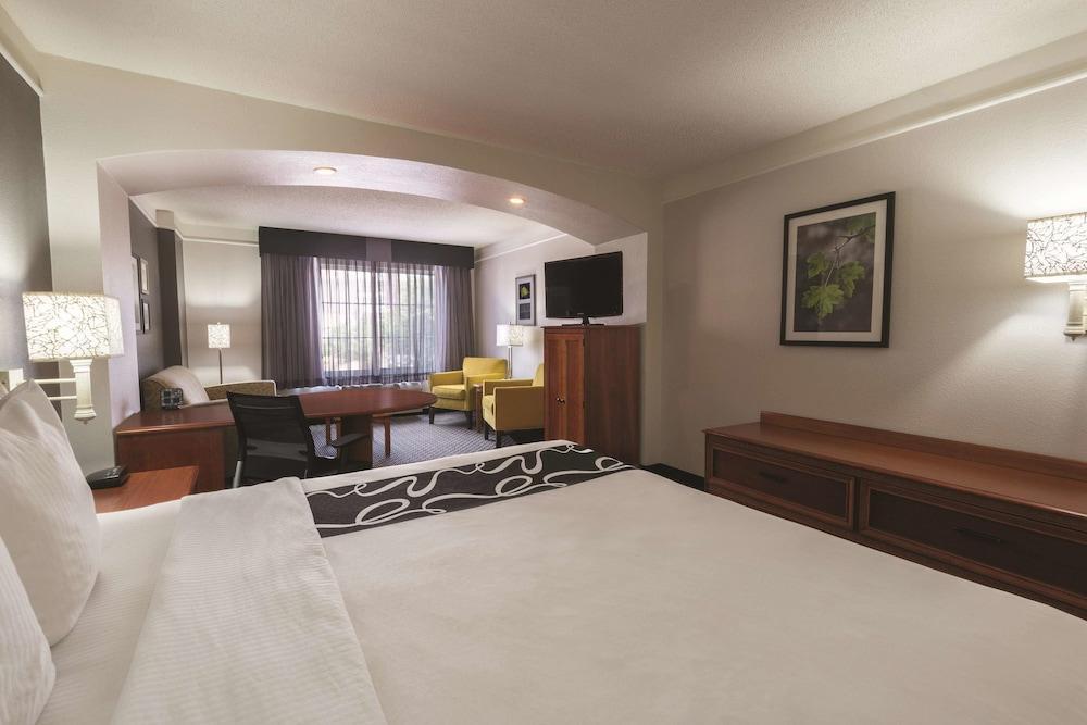 Hotel La Quinta By Wyndham San Antonio Airport Esterno foto
