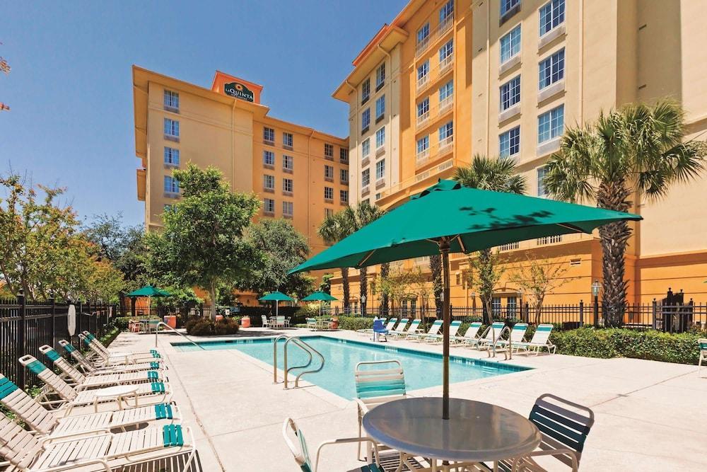 Hotel La Quinta By Wyndham San Antonio Airport Esterno foto