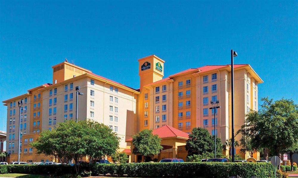 Hotel La Quinta By Wyndham San Antonio Airport Esterno foto