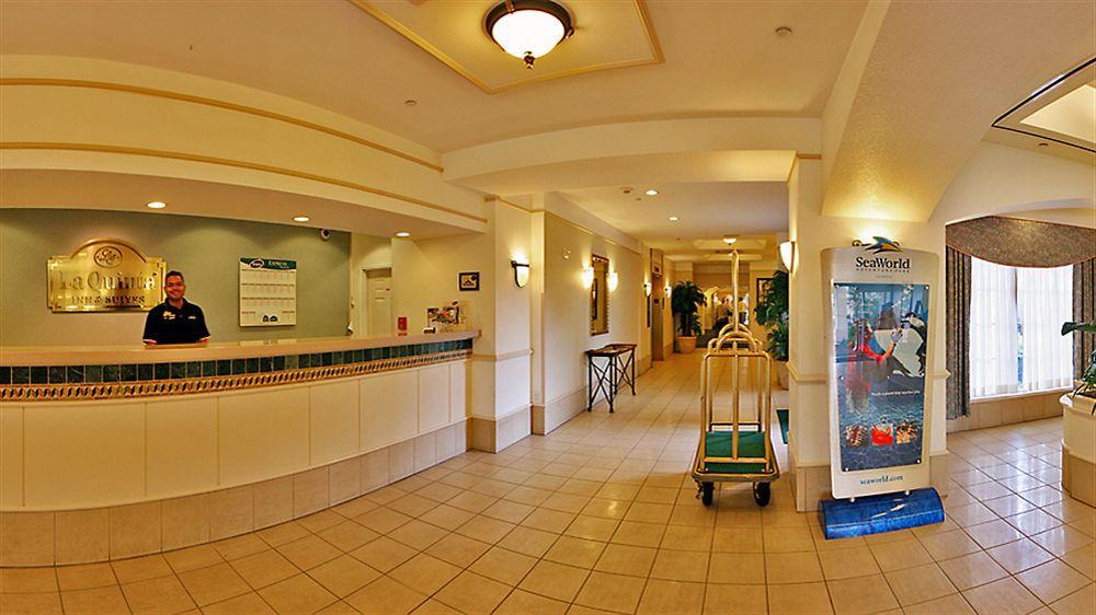 Hotel La Quinta By Wyndham San Antonio Airport Esterno foto