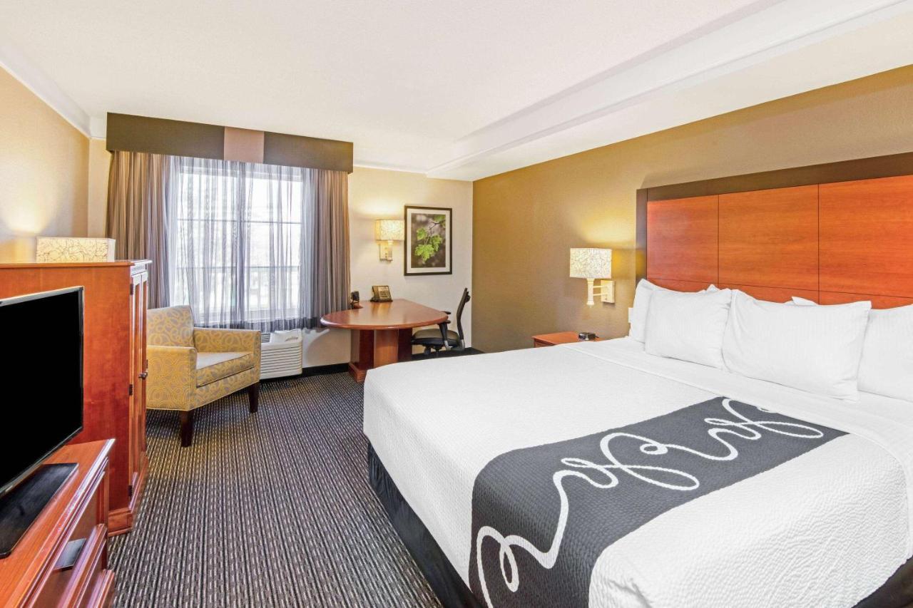 Hotel La Quinta By Wyndham San Antonio Airport Esterno foto