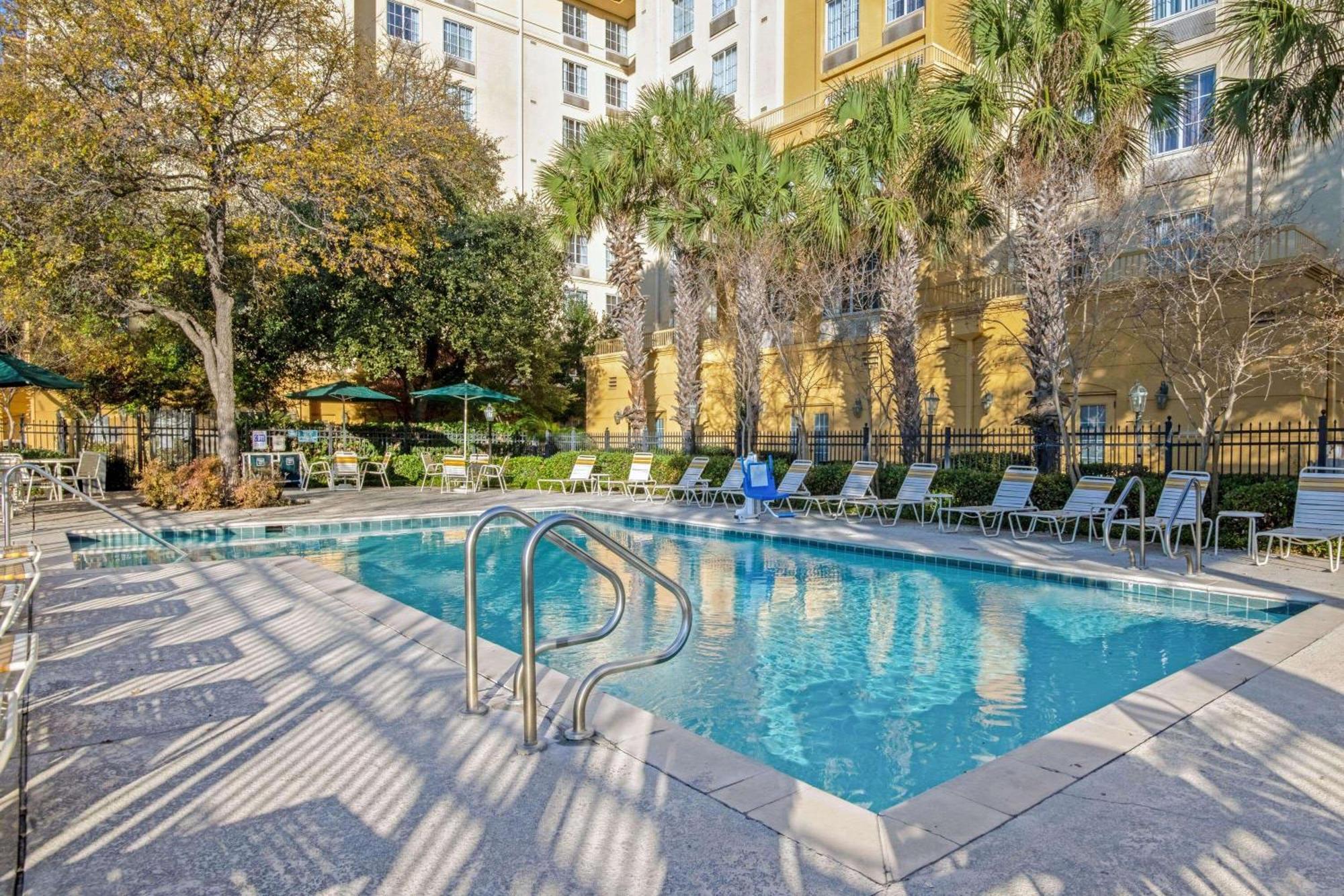 Hotel La Quinta By Wyndham San Antonio Airport Esterno foto
