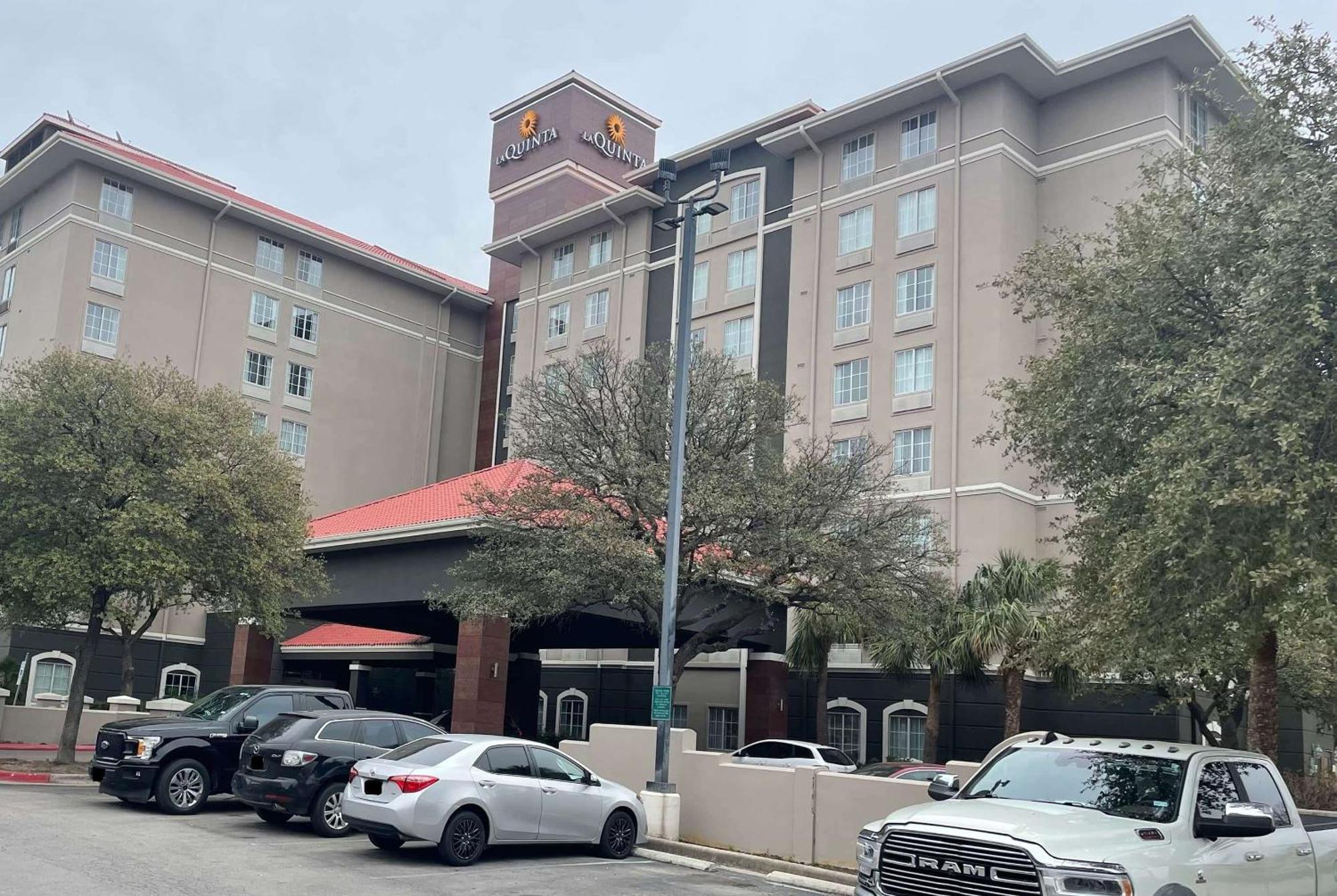 Hotel La Quinta By Wyndham San Antonio Airport Esterno foto