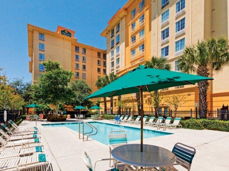 Hotel La Quinta By Wyndham San Antonio Airport Esterno foto